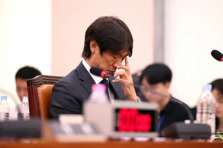 南韓於世界盃小組賽遭淘汰,總教練洪明甫成調查重點。法新社