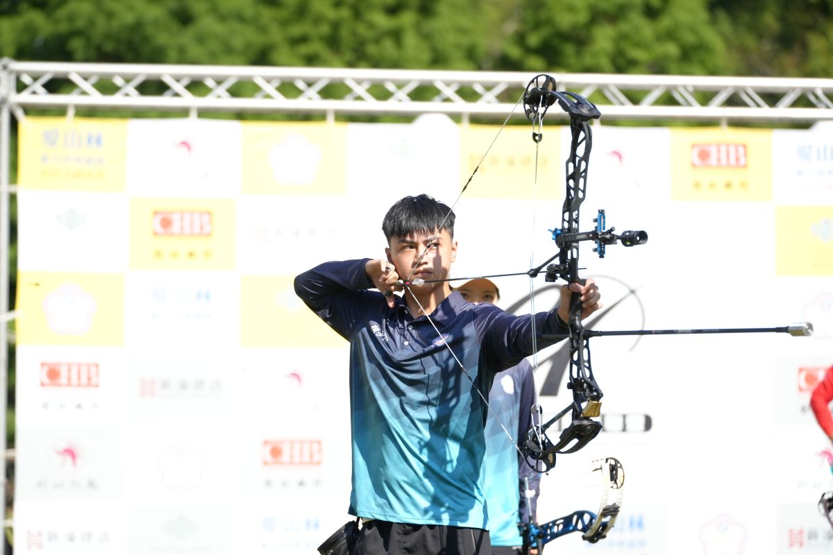 顏子翔今年表現出色也將帶著企業聯賽經驗出征亞運複合弓項目。射箭協提供
