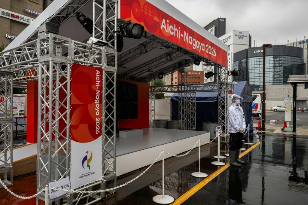 名古屋亞運多災多難,先有雨接著又有颱風。法新社