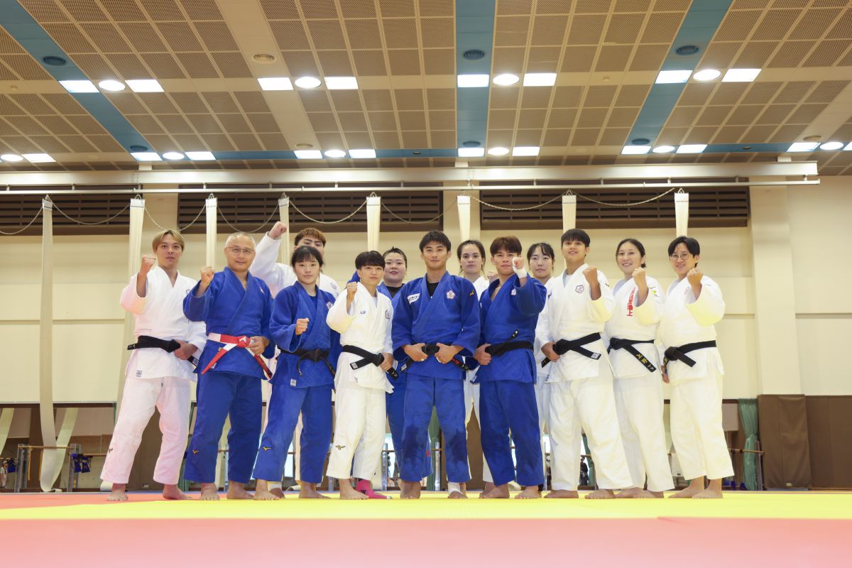 「八馬之星」廖宇蓉(右3)也是台灣柔道隊奪牌重點之一。郭運復攝