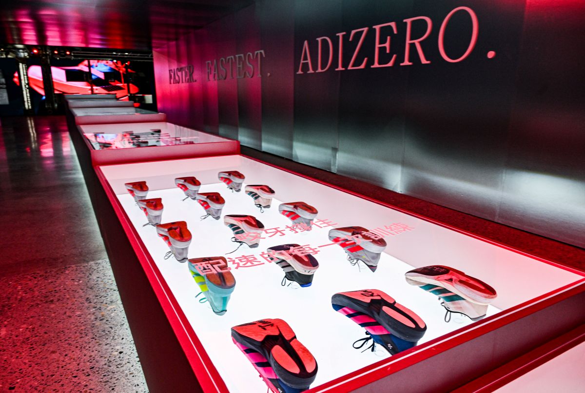 adidas House Of Speed 破速特區跑者成癮之路，透過一雙雙Adizero跑鞋留下不斷挑戰下一個目標的真實歷程。官方提供