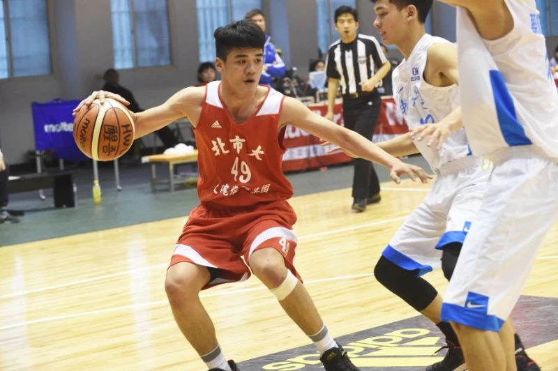 北市大李其恩拿17分功在晉決賽。大專體總提供