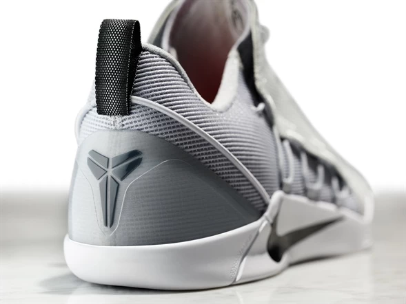 KOBE A.D. NXT