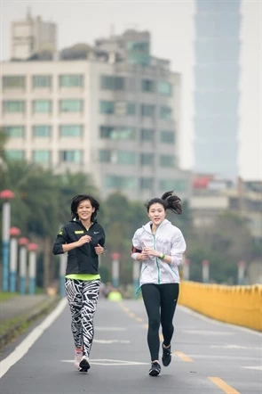NIKE提供專屬配速員。NIKE提供