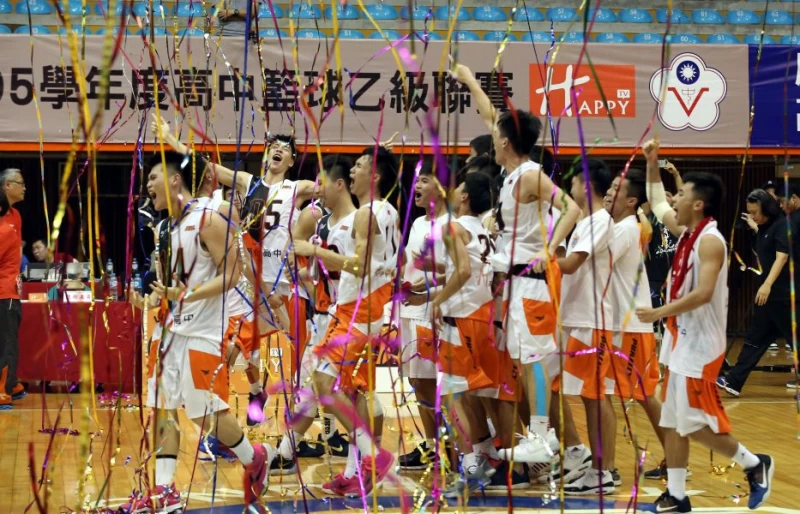 善化高中擊敗上屆冠軍彰中,登上HBL乙級王座。快樂電視提供