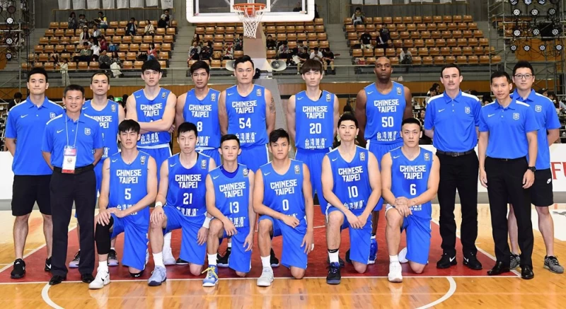 中華男籃在東亞盃資格賽靠劉錚狂轟23分,搭配戴維斯(Quincy Davis)21分13籃板,以77比64粉碎南韓四連霸美夢,首度東亞封王。圖/顏行書提供
