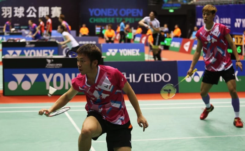 台灣男雙李洋（左）李哲輝取勝對手，拿下在台北小巨蛋首勝／李天助攝