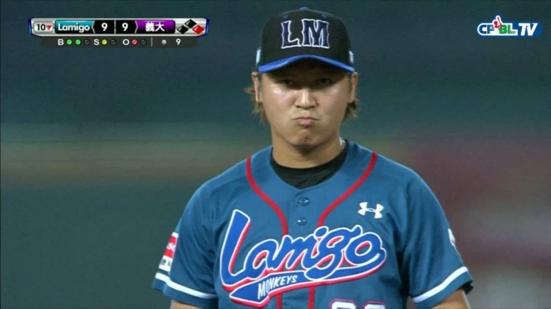 陳禹勳寫下「鄉長障礙」。圖擷取至cpbl tv