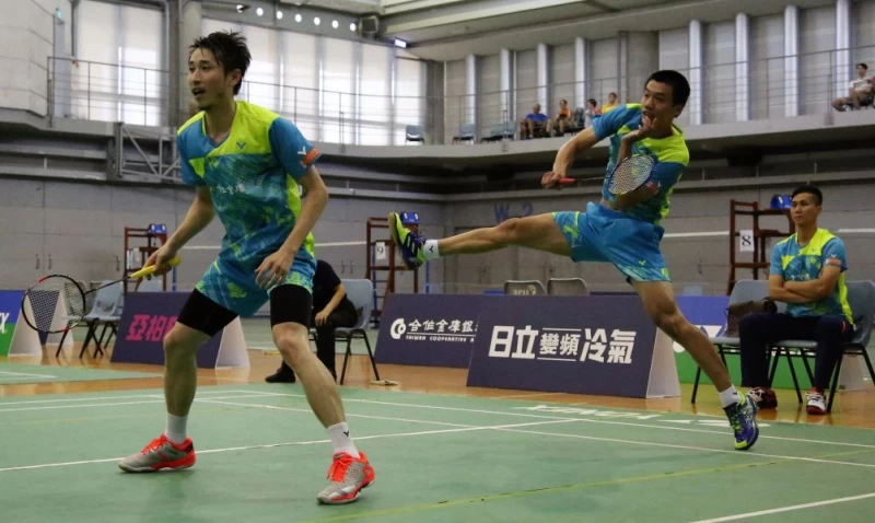 合庫李勝木（左）林家佑打敗對手奪冠／黃秀仁攝