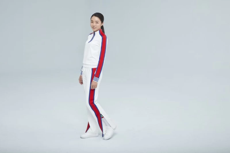 護旗手服裝。台北世大運執委會提供