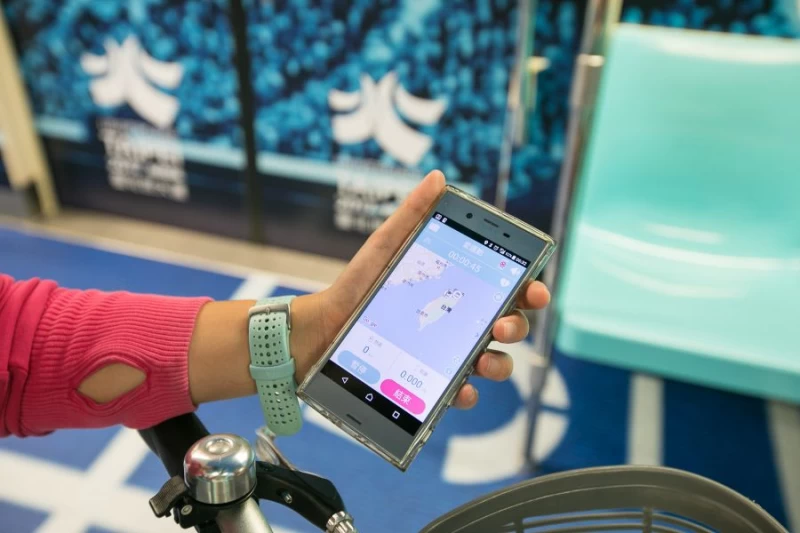 下載JoiiSports APP 串聯YouBike交通卡載具,每次騎乘開啟APP即可進行週目標累積。圖/主辦單位提供