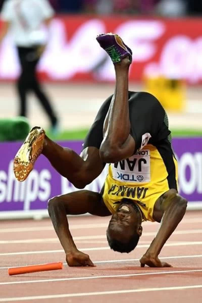 博爾特在田徑世錦賽400接力五連霸夢碎。圖／@gettyimages。