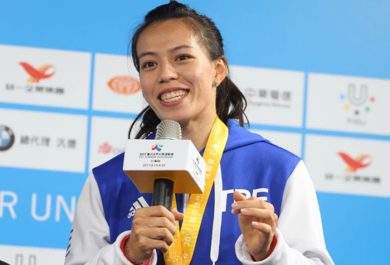 舉重金牌國手郭婞淳。台北世大運組委會提供