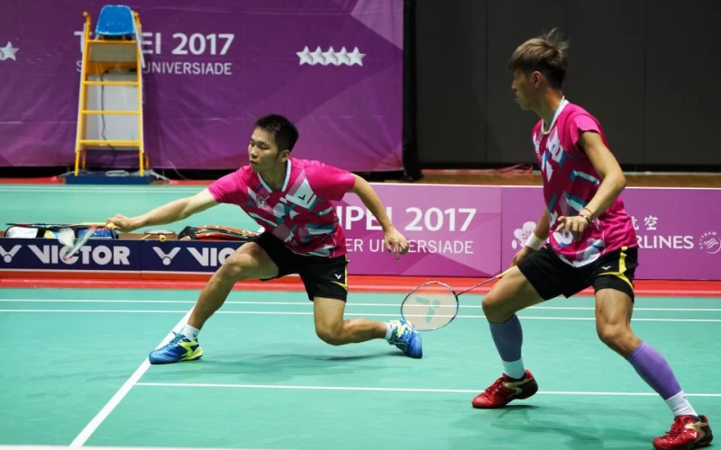 台灣男雙李洋（左）李哲輝率先搶下首點，率隊打出氣勢／李天助攝