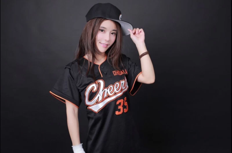 嫻兒擁有深厚的音樂及舞蹈底子。圖/中職提供