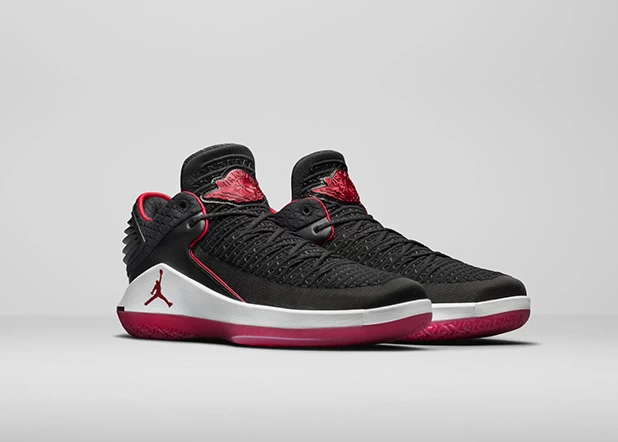 Air Jordan XXXII “Bred”將於10月18日正式發售。Nike提供