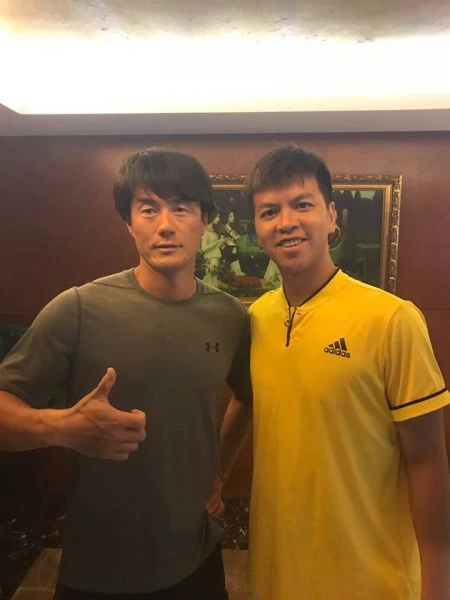 易楚寰(右)的台日組合先打進4強。易楚寰提供