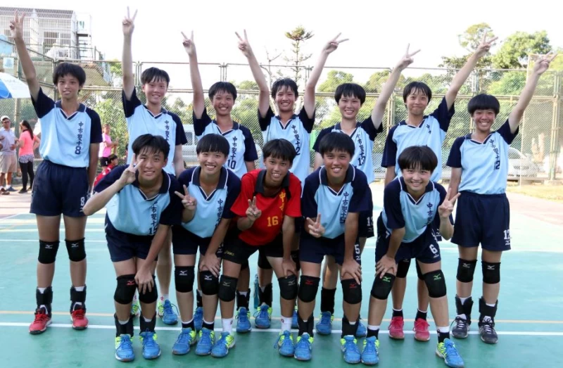台中市雙十國中蟬聯國女組后座。林嘉欣／攝影。