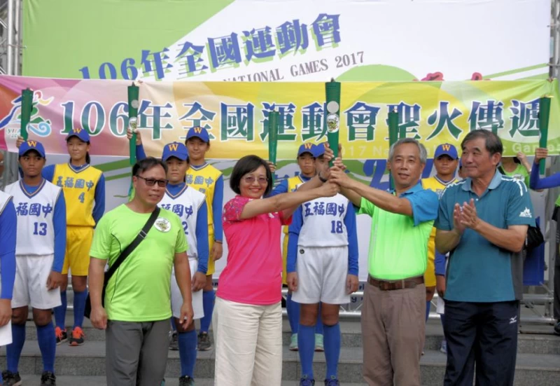 106年全運會聖火傳遞今天來到第5站高雄。圖/高雄市體育處提供