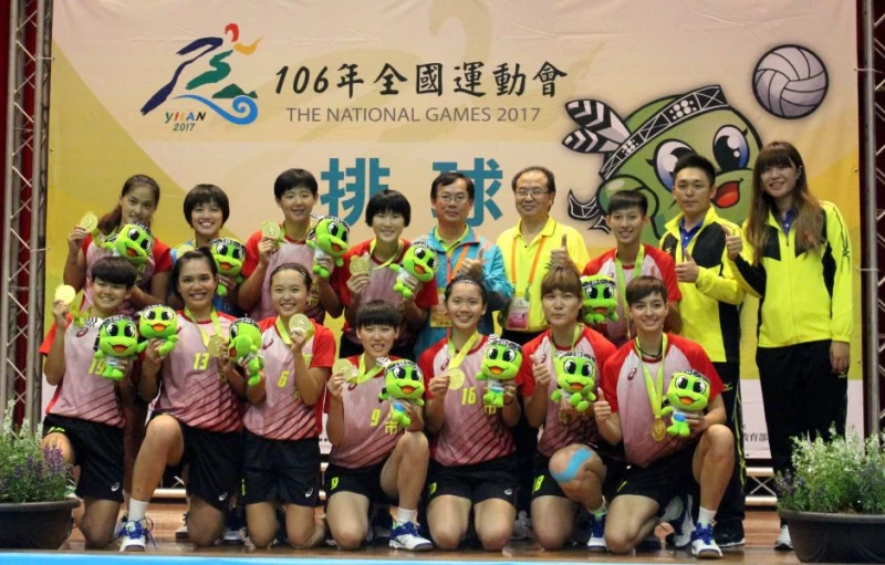 新北市隊打敗尋求十連霸的高雄市隊，勇奪全運會女子排球賽金牌。大會／提供。
