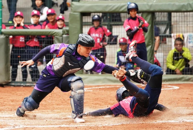 福添福嘉南鷹捕手李思詩精彩守備幫助球隊奪勝。圖/大會提供