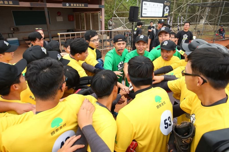 由陳偉殷、吉見一起、大島洋平帶領的「王牌殷雄隊」最後以11比5獲勝。(主辦單位提供)