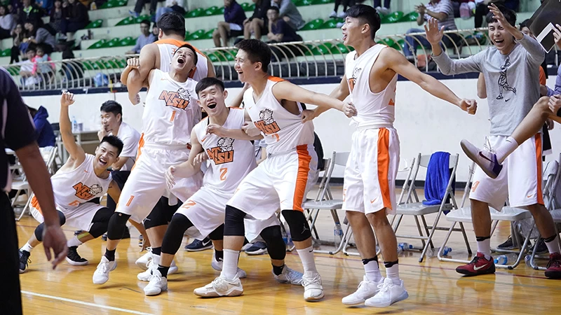 國體大開季4連勝歡呼。
