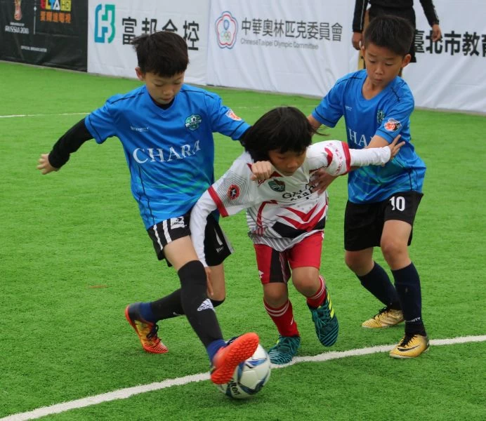 香港隊來台踢表演賽。楊勝凱攝