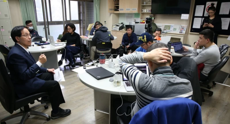 體育署副署長王水文親自向媒體公布首批接收預報名單的協會。李天助攝