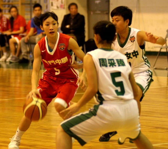 前7投0中最後4罰中3，陳孟欣助普門4連勝、連3季八強１。