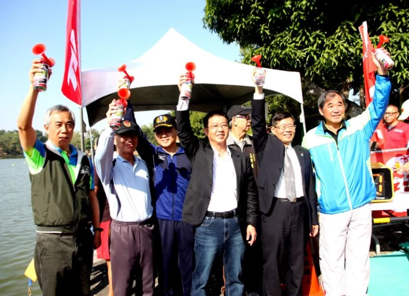 黃埔軍校首辦鐵人三項,吸引五百位全國各地鐵人選手參賽。圖/主辦單位提供