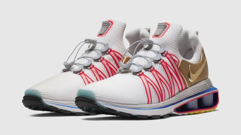 新款Nike Shox Gravity。Nike提供