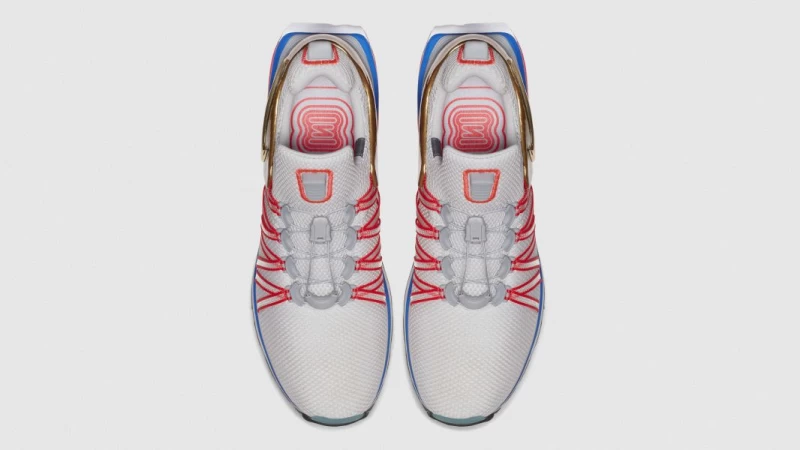 新款Nike Shox Gravity。