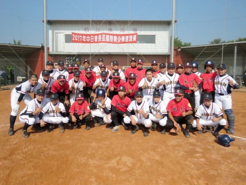 大仁國中今天以12比6大勝日本北海道隊。