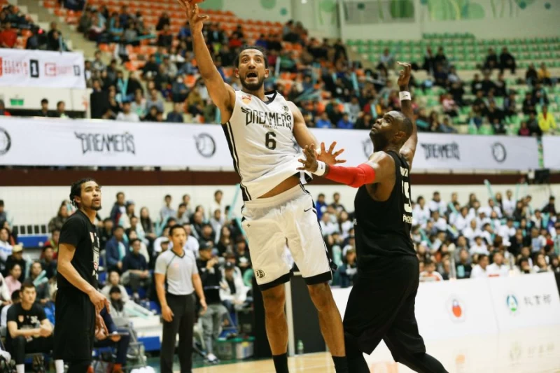 寶島夢想家洋將Ronnie Aguliar拿下23分12籃板雙十成績。圖/寶島夢想家提供