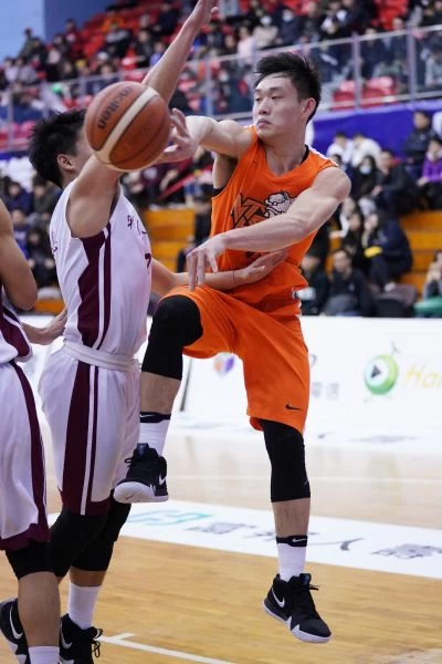 國體大楊盛硯貢獻本季次高的23分率隊晉八強。