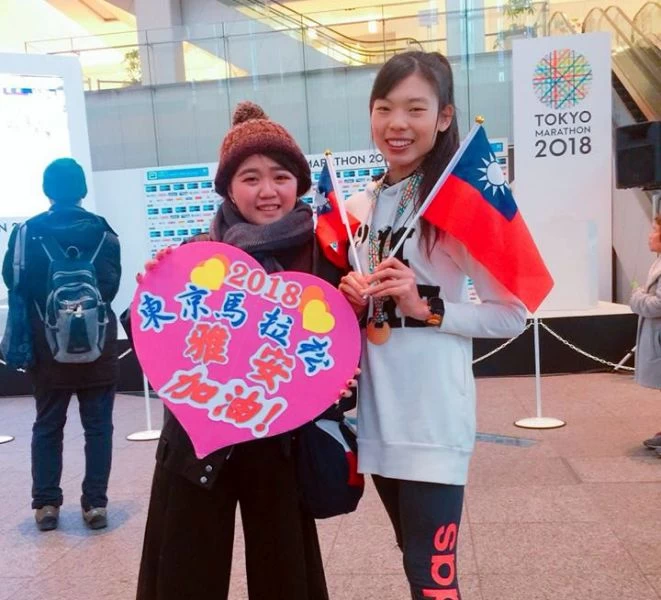 蔡雅安(右)很感謝大家對她的鼓勵。蔡雅安／提供。