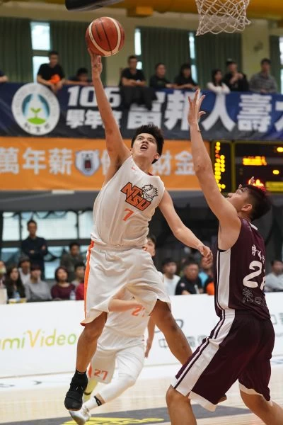 國立體大周暐宸內外通吃。圖/UBA提供