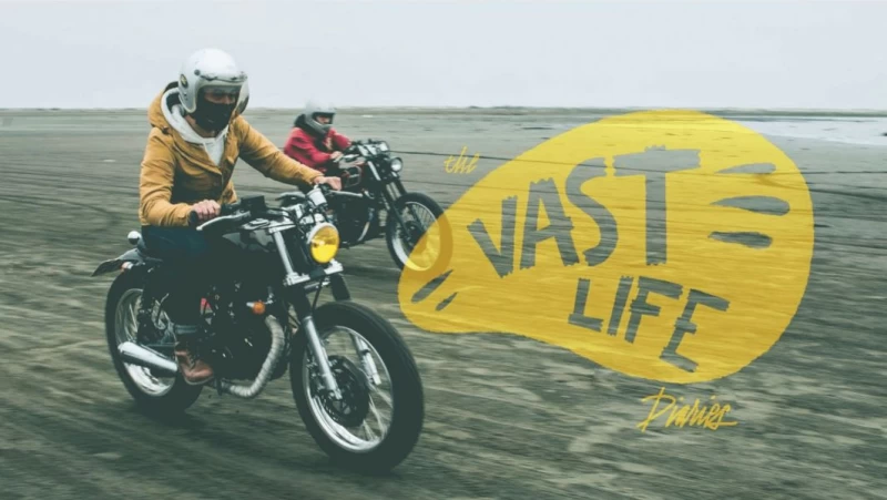 VAST打造全台唯一復古經典衝浪檔車,脫離舒適圈體驗未知探索旅程。