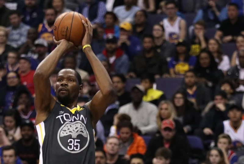 杜蘭特一點也不在乎MVP。(圖片來源:@SLAMonline Twitter)