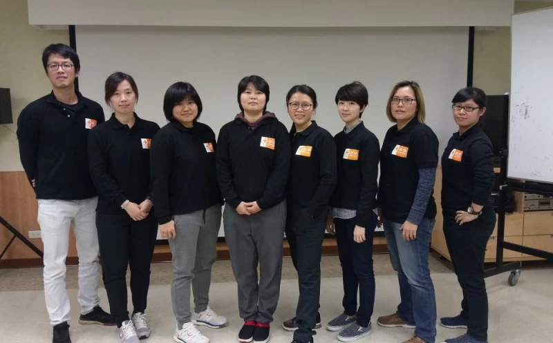 長庚運動醫學團隊專業熱忱的防護員。