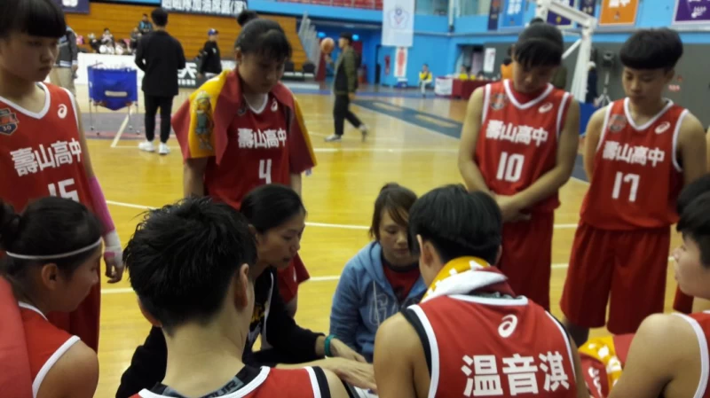 壽山女教頭楊簣鳳沙盤推演。
