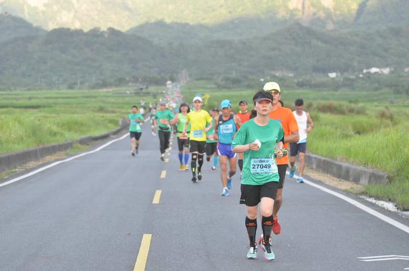 2018長濱金剛雙浪馬拉松-金剛大道奔馳。