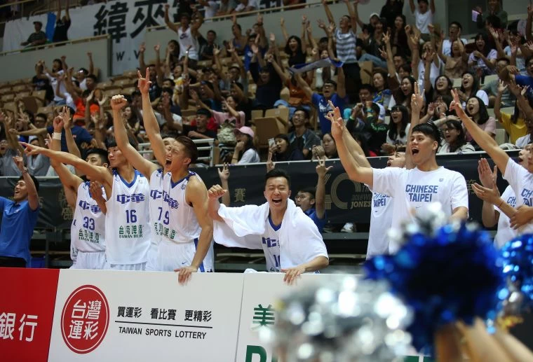 中華白上半場一度只落後2分。李天助攝
