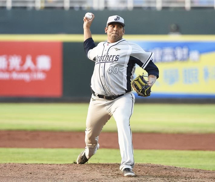 賽格威遭解約。李天助攝