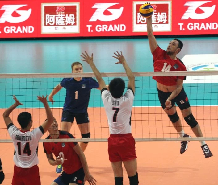 哈薩克(攻擊者)以3：1打敗日本。林嘉欣／攝影。