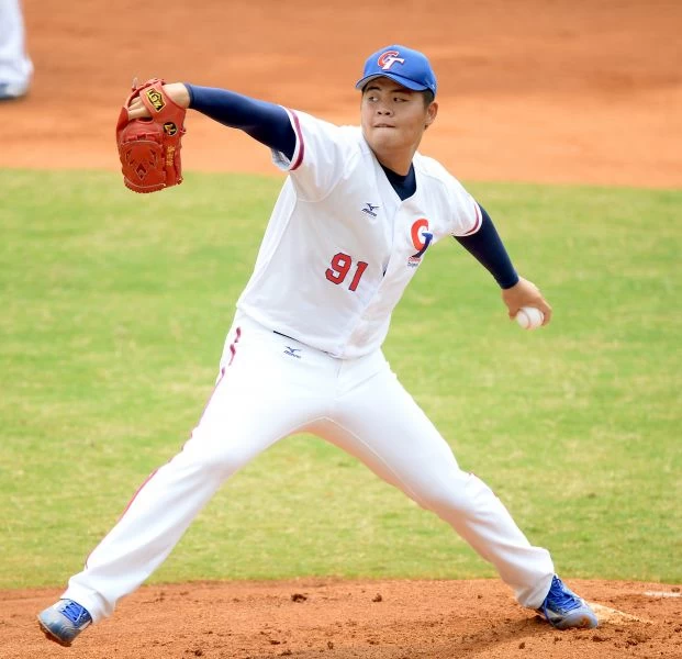 中華隊再勝香港。李天助攝