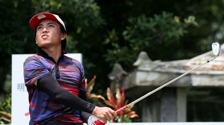 第一回合邱瀚霆67桿(-5)暫列第一。鍾豐榮攝