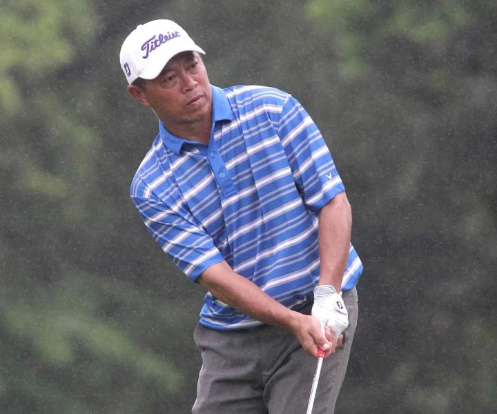 蔡啟煌暫並列第五位。