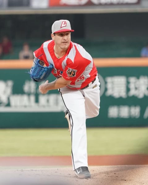 瑞安。李天助攝